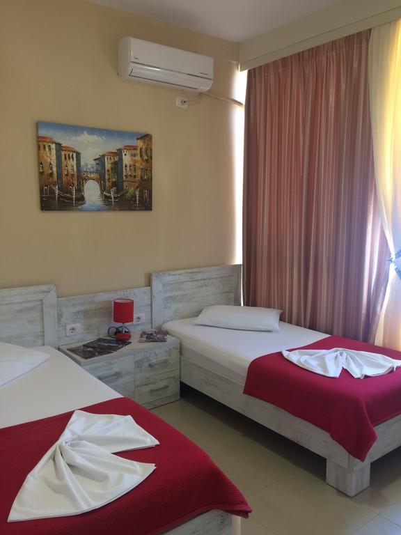 Berti Apartments Sarandë Eksteriør billede
