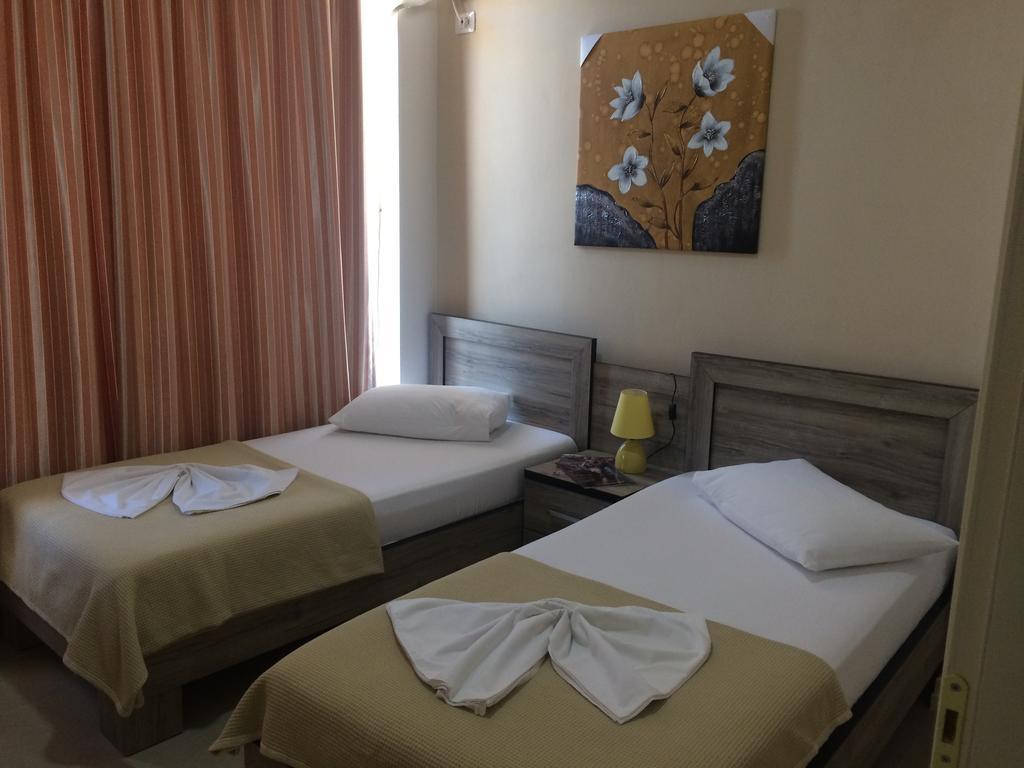 Berti Apartments Sarandë Eksteriør billede