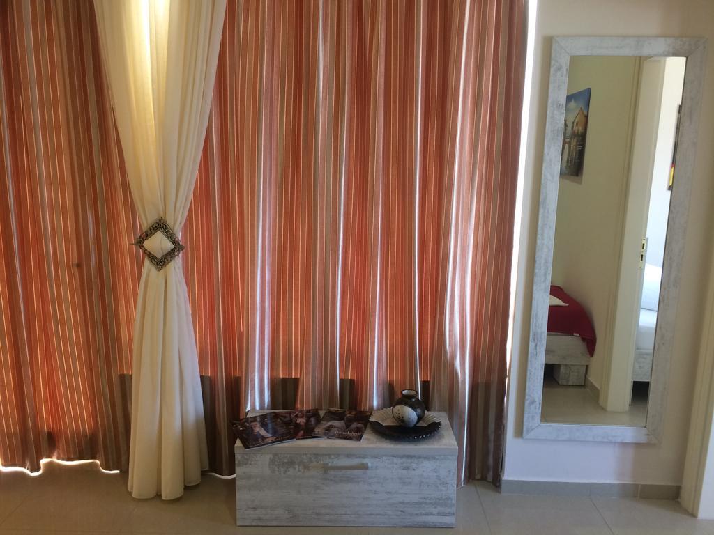 Berti Apartments Sarandë Eksteriør billede