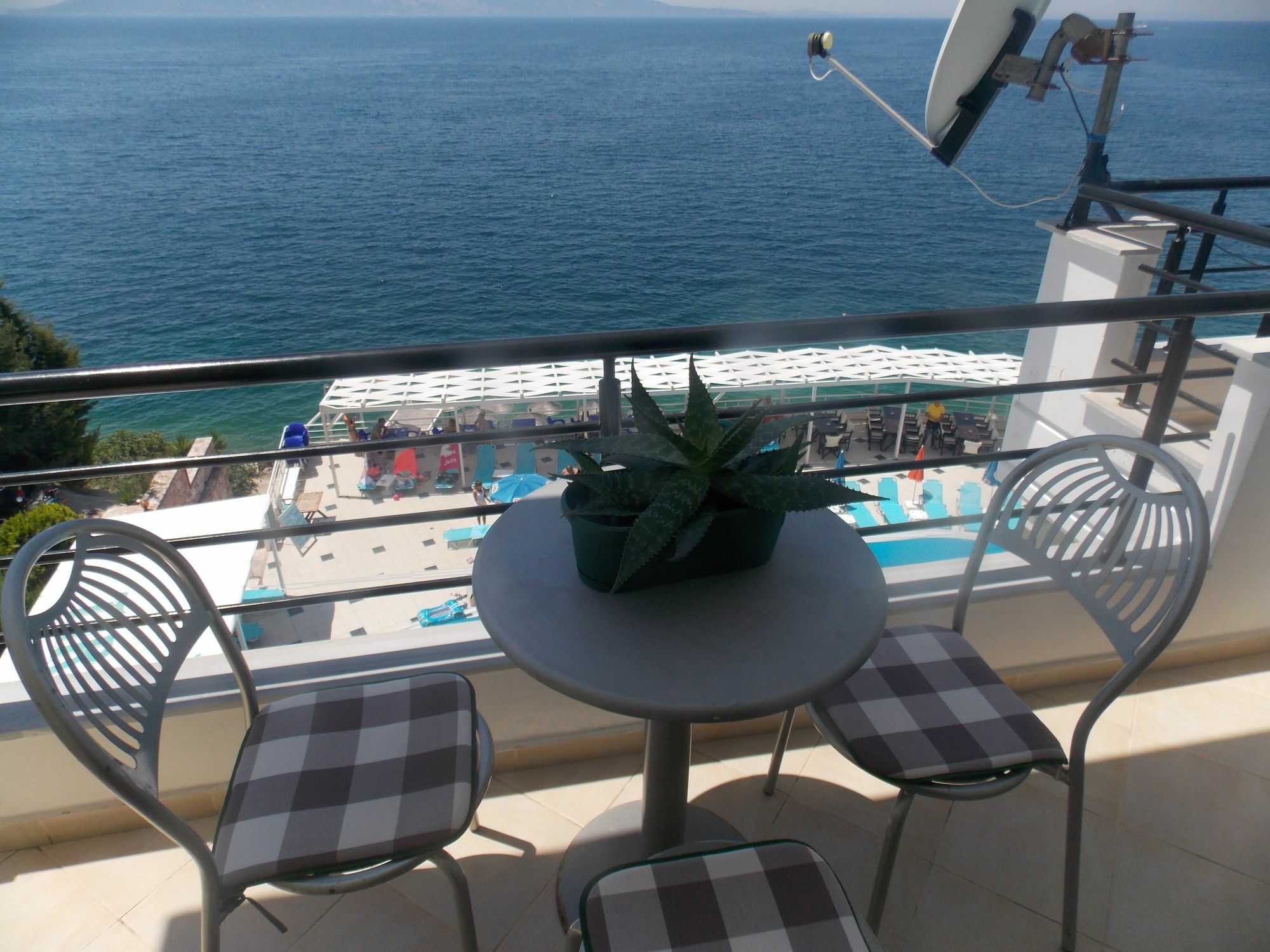 Berti Apartments Sarandë Eksteriør billede